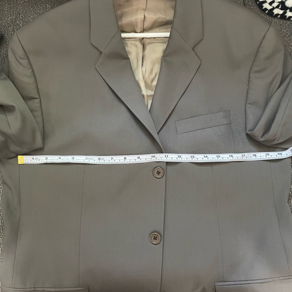 Suit Jacket Classic Fit Calvin Klein Men’s 40R Gray Like New Condition